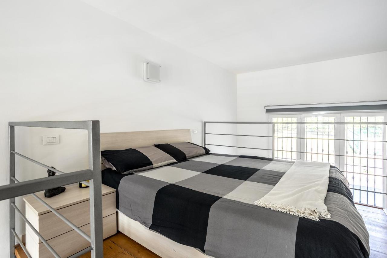 Navigli-Duomo Exclusive Design Loft Su Due Piani Con Wifi Daire Milano Dış mekan fotoğraf